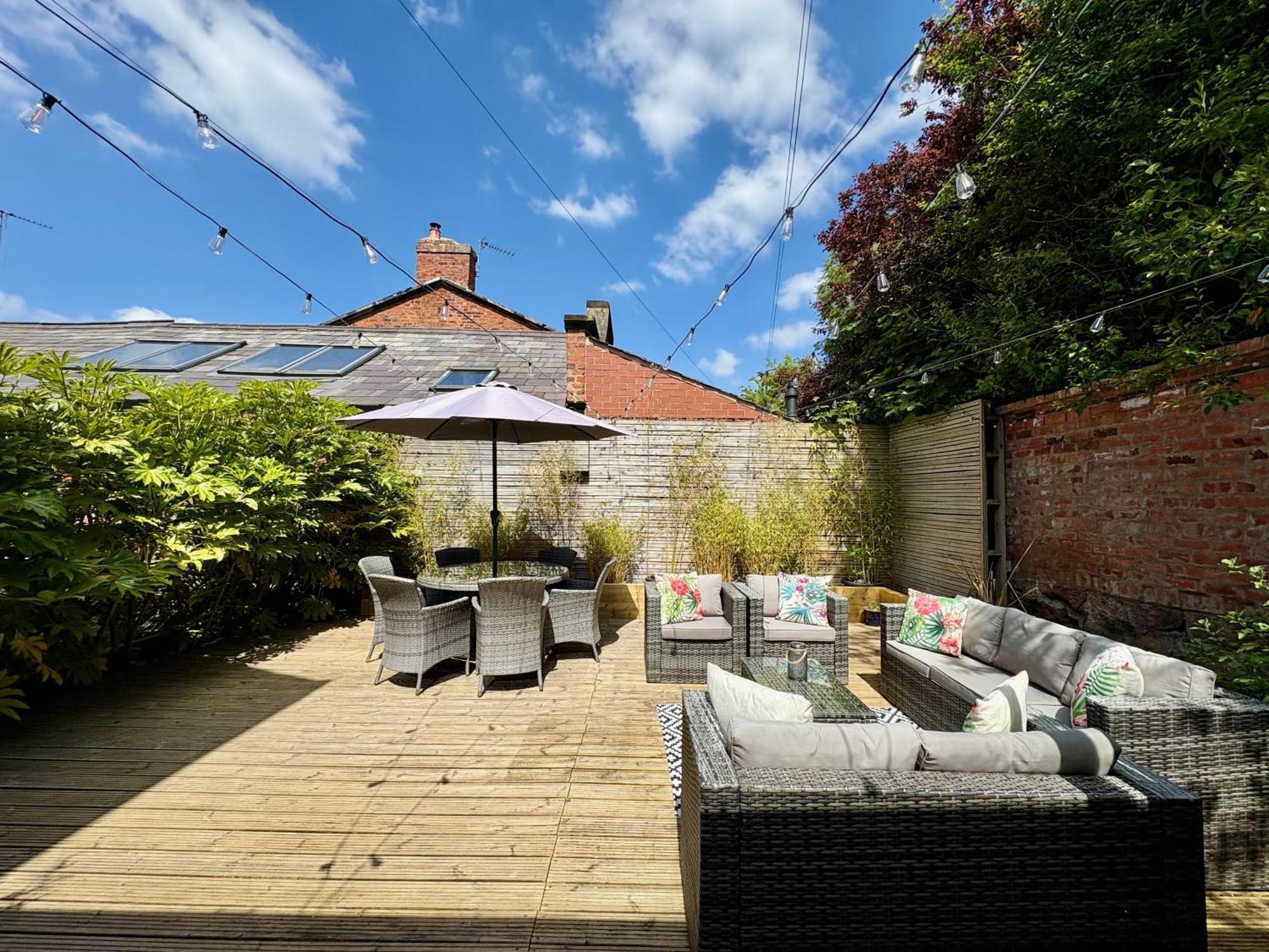 Eden Cottage Frodsham Bagian luar foto