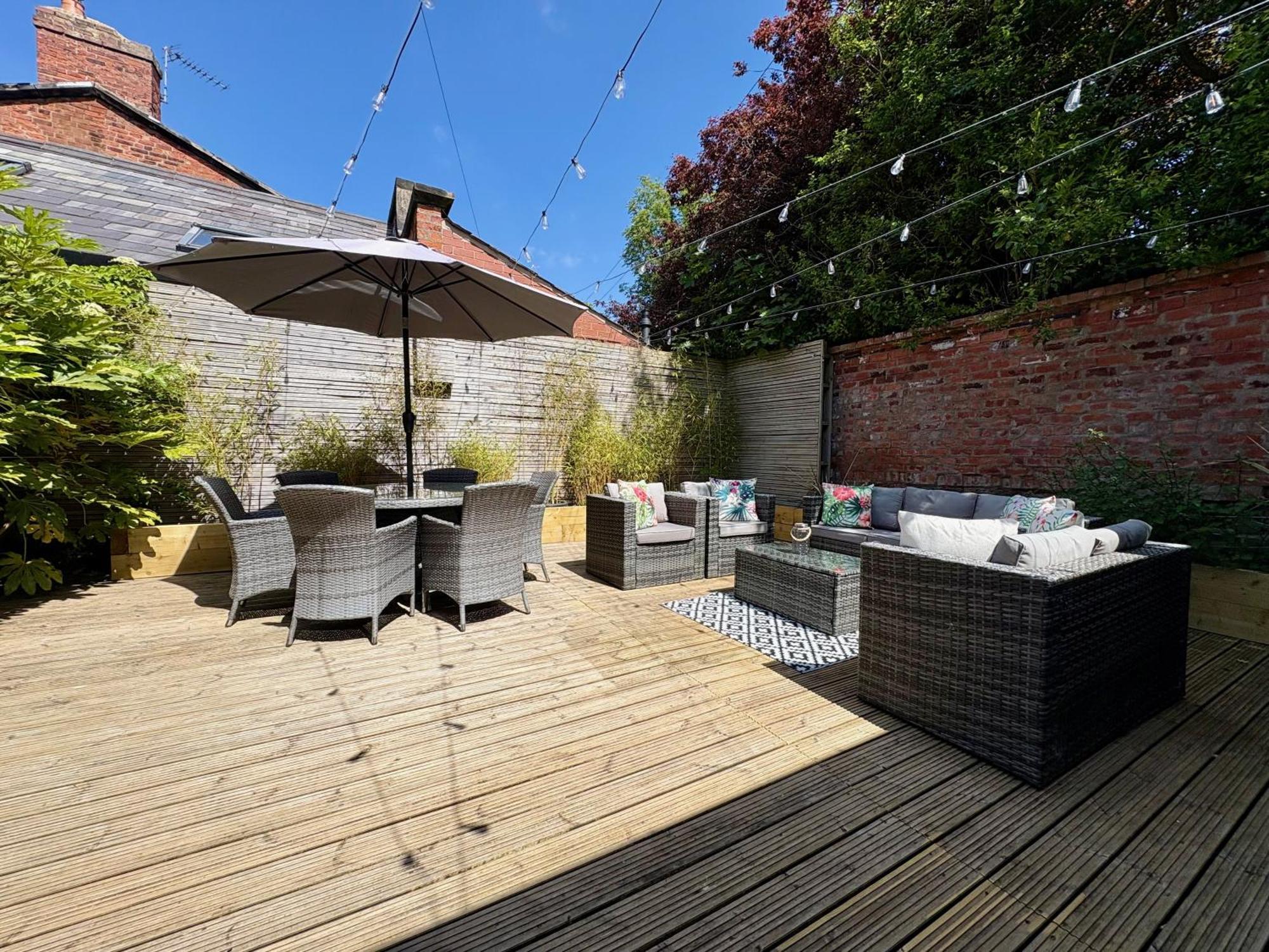 Eden Cottage Frodsham Bagian luar foto