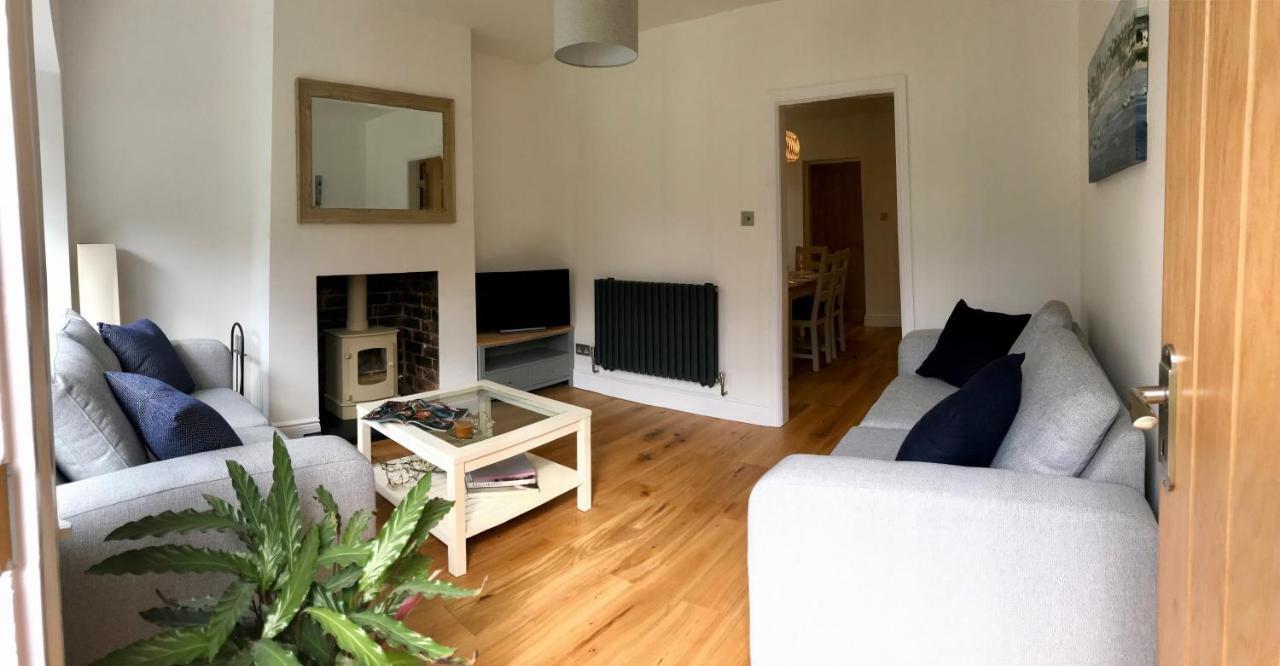 Eden Cottage Frodsham Bagian luar foto